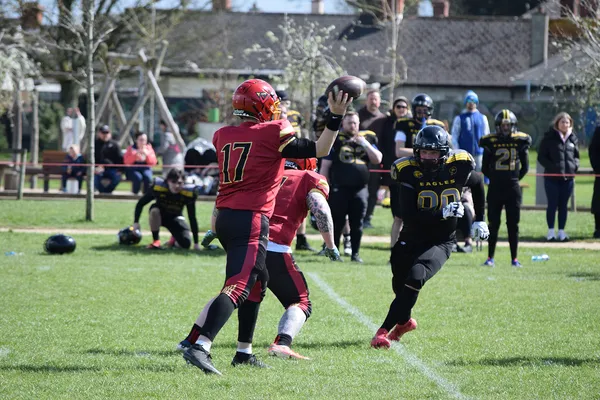 Photo from /content/news/match/senior-kitted/2026-04-12/