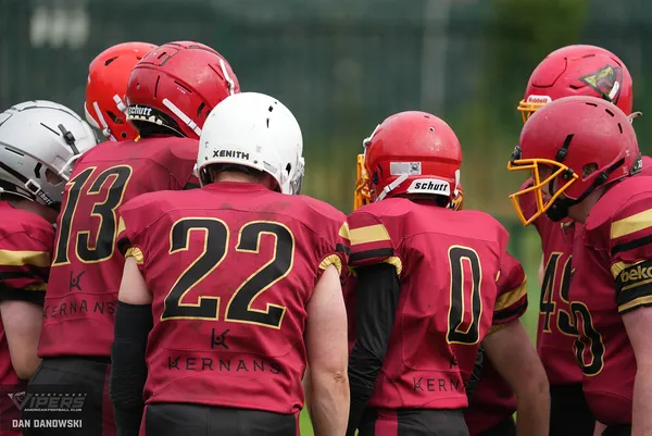 Photo from /squads/youth-kitted/